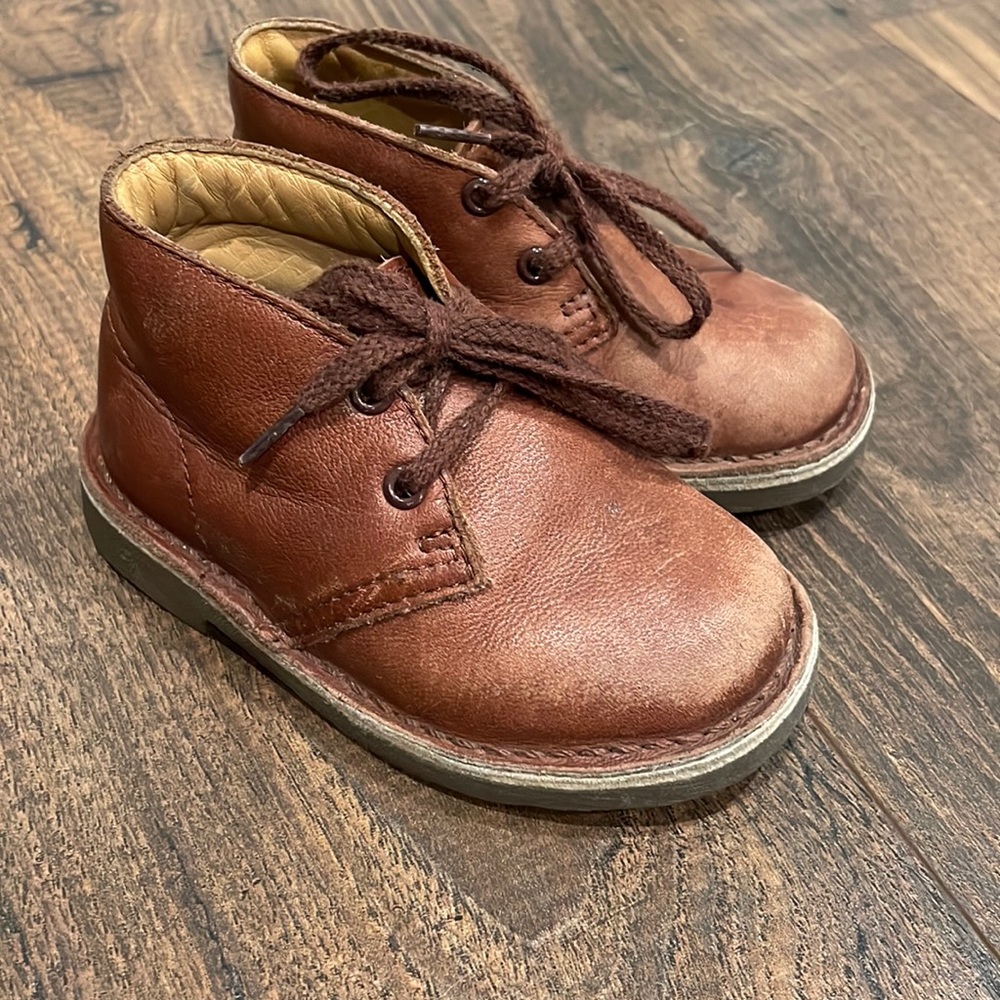 Clarks originals toddler leather shoes